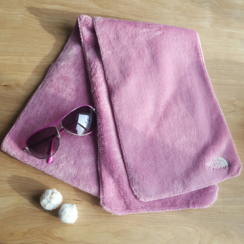 North Face pink scarf plush fuzzy fur womens